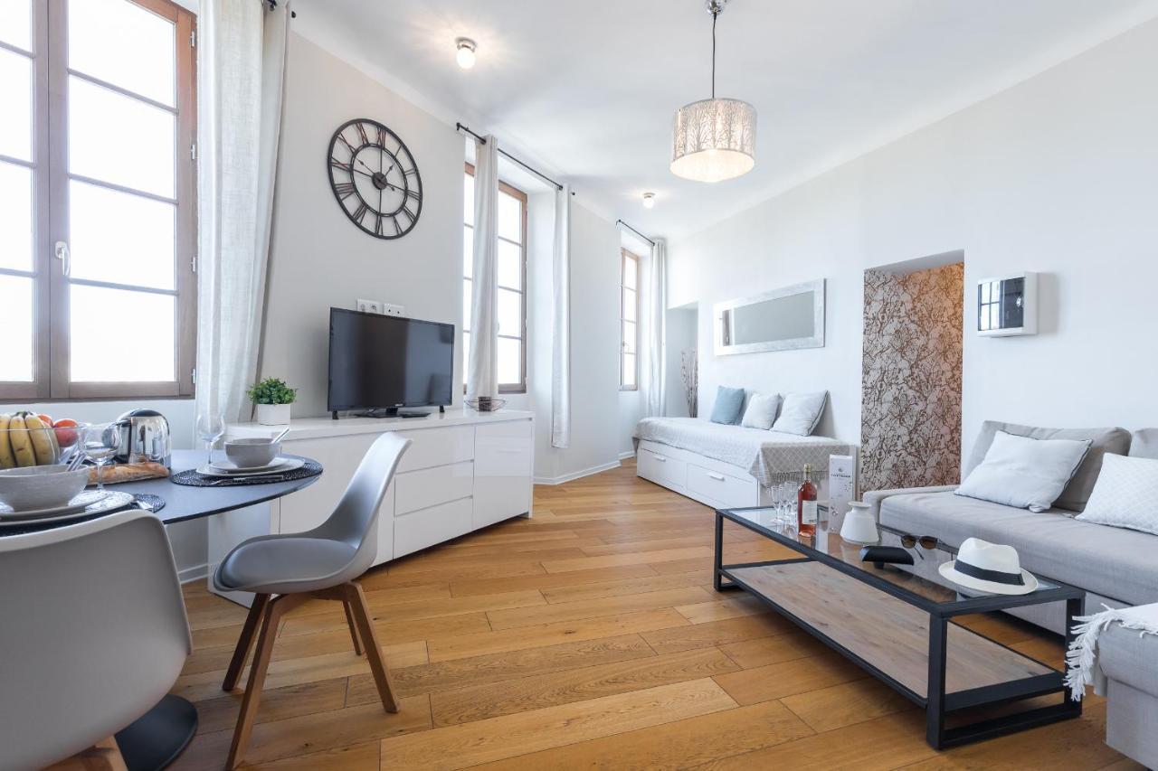 Gorgeous 1 Bdr With Gardens View In The Old Town *