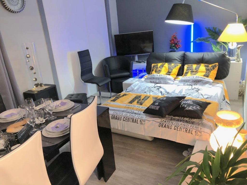 Beau 3 Pieces, 7 Pers, 2 Terrasses, Centre, Calme, Securite *