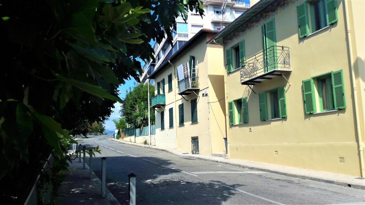 Apartment Le Petit Oasis Dans Maison Nicoise Calme Proche