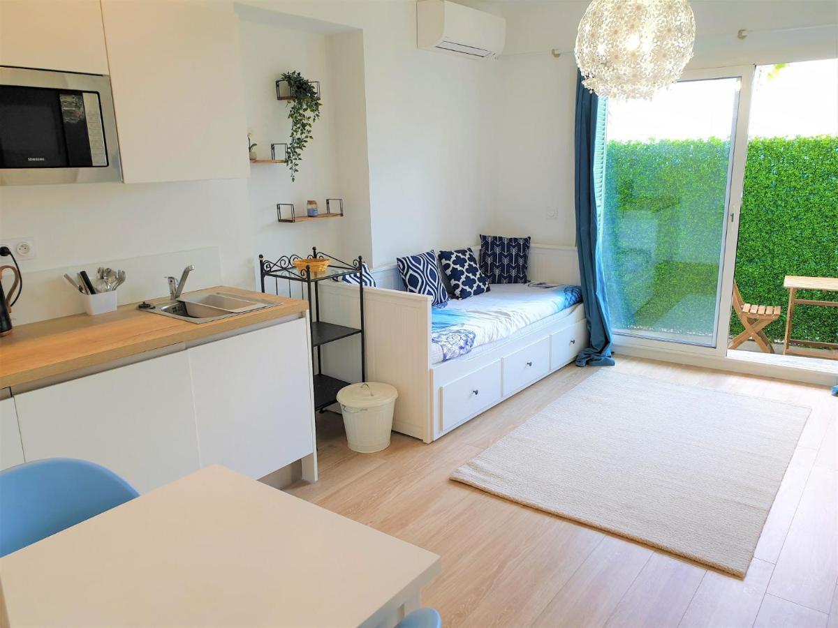 Apartment Promenade Proche Mer 01