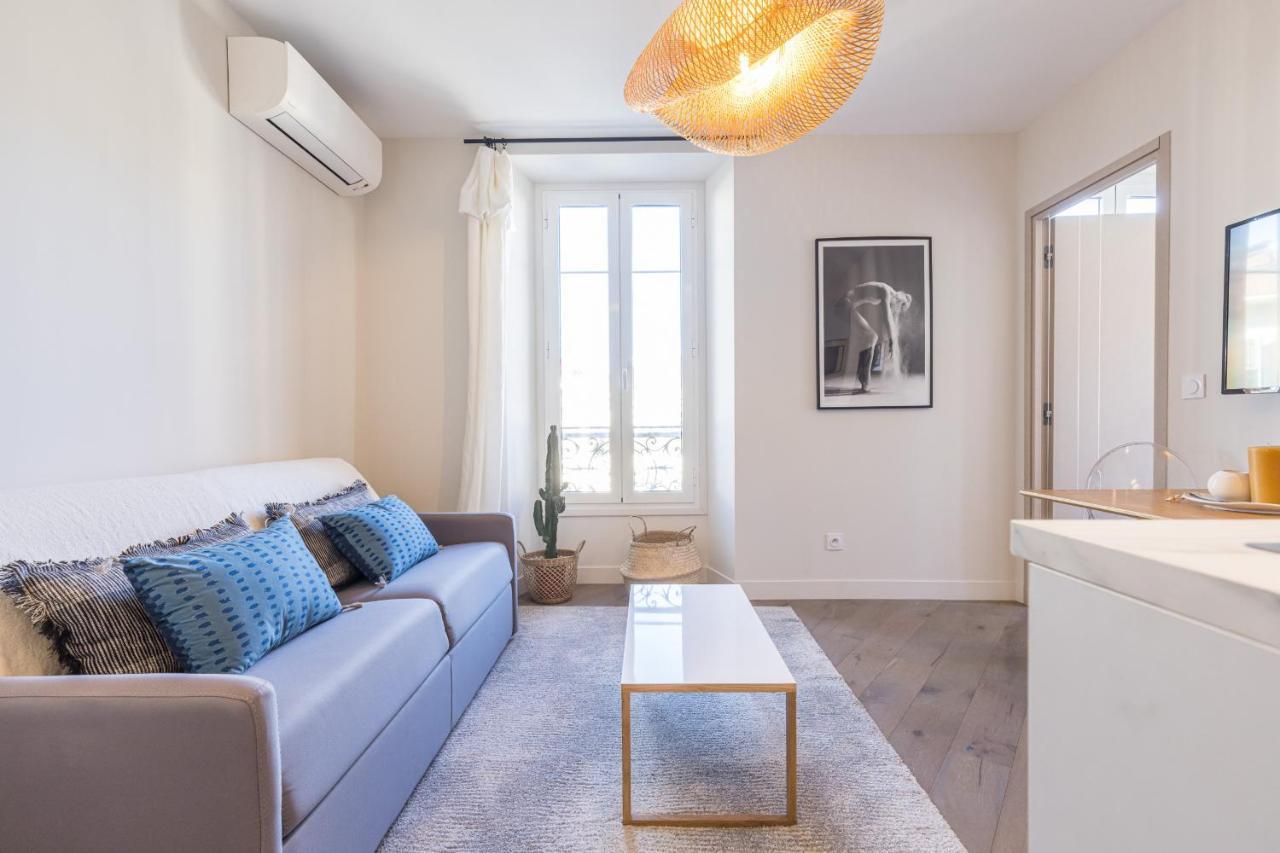 2 Bavastro - Beau 2 Pieces Lumineux Et Cosy - Climatise Appartement