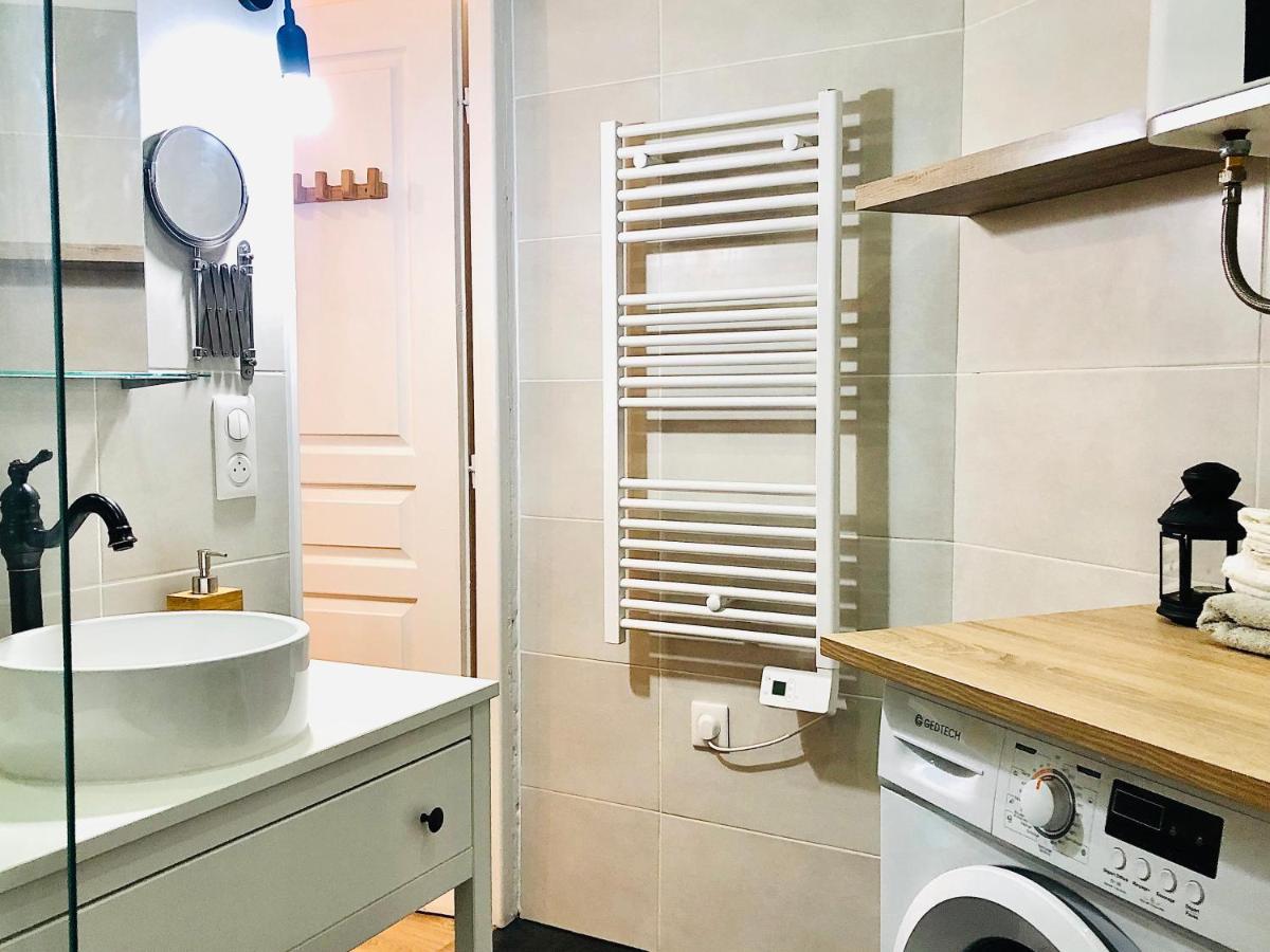 Cosy Modern In The Heart Of With Ac Apartment *