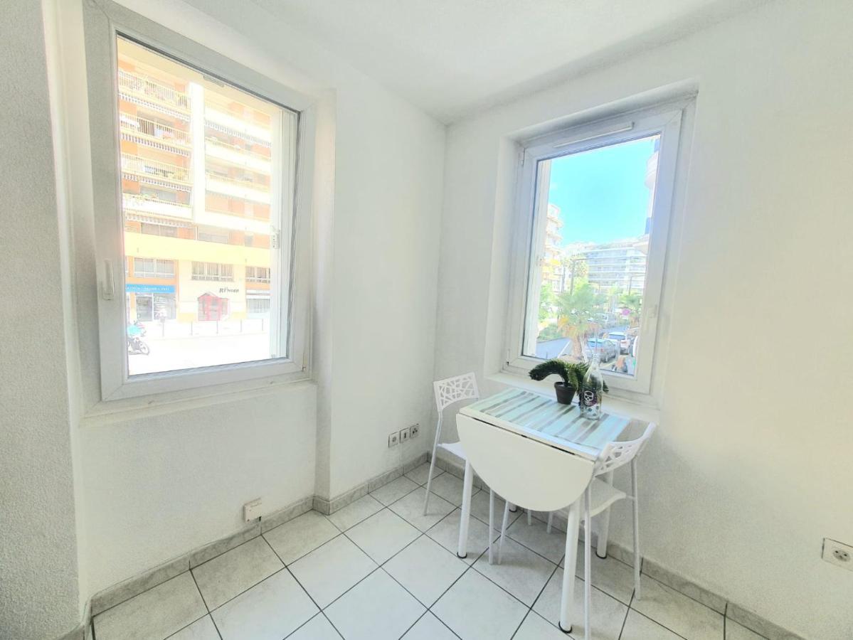 Apartment Grand Centre - Bord De
