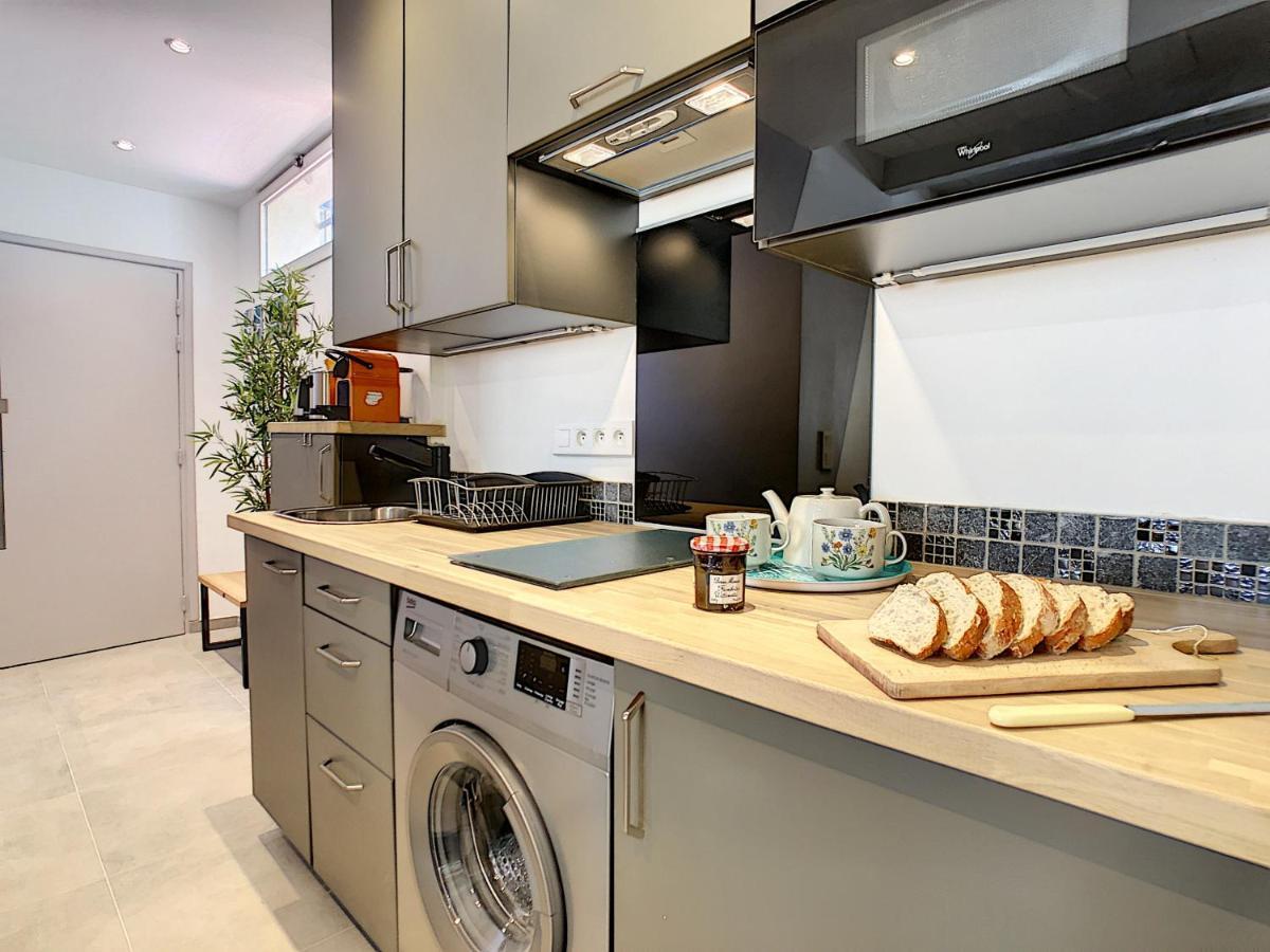 Nestor&jeeves - Secret Duplex - Very Close Sea - Atypical *