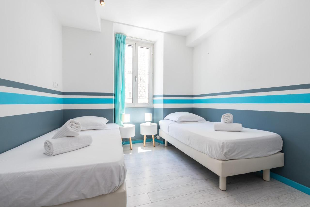 Amazing 3 Bdrs And Garden Place Du Pin Parking ! *
