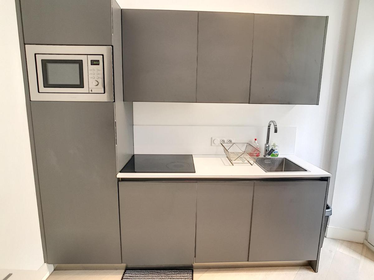 Superb Studio Quiet Terrace Center Wifi Ac Miyake Nice