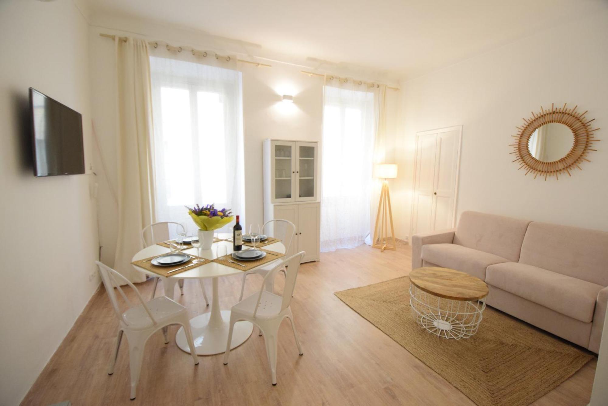 Renting - Barillerie - Cozy Loft Old - Sea Front - Saleya - Massena Nice