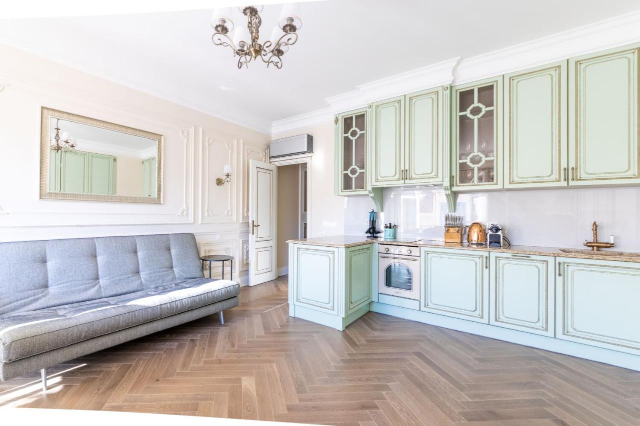 Apartment Luxury In - Negresco -