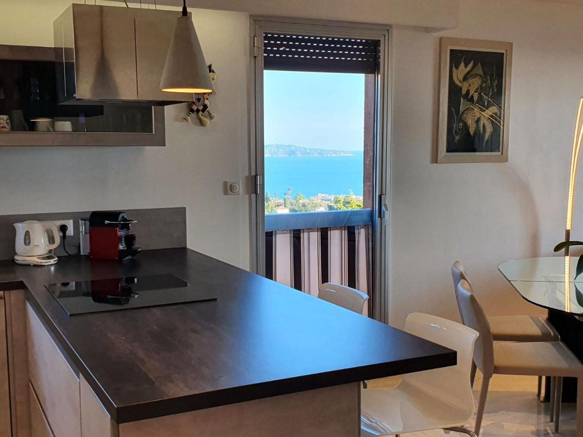Classy In With Pool And Private Parking Place Villa *