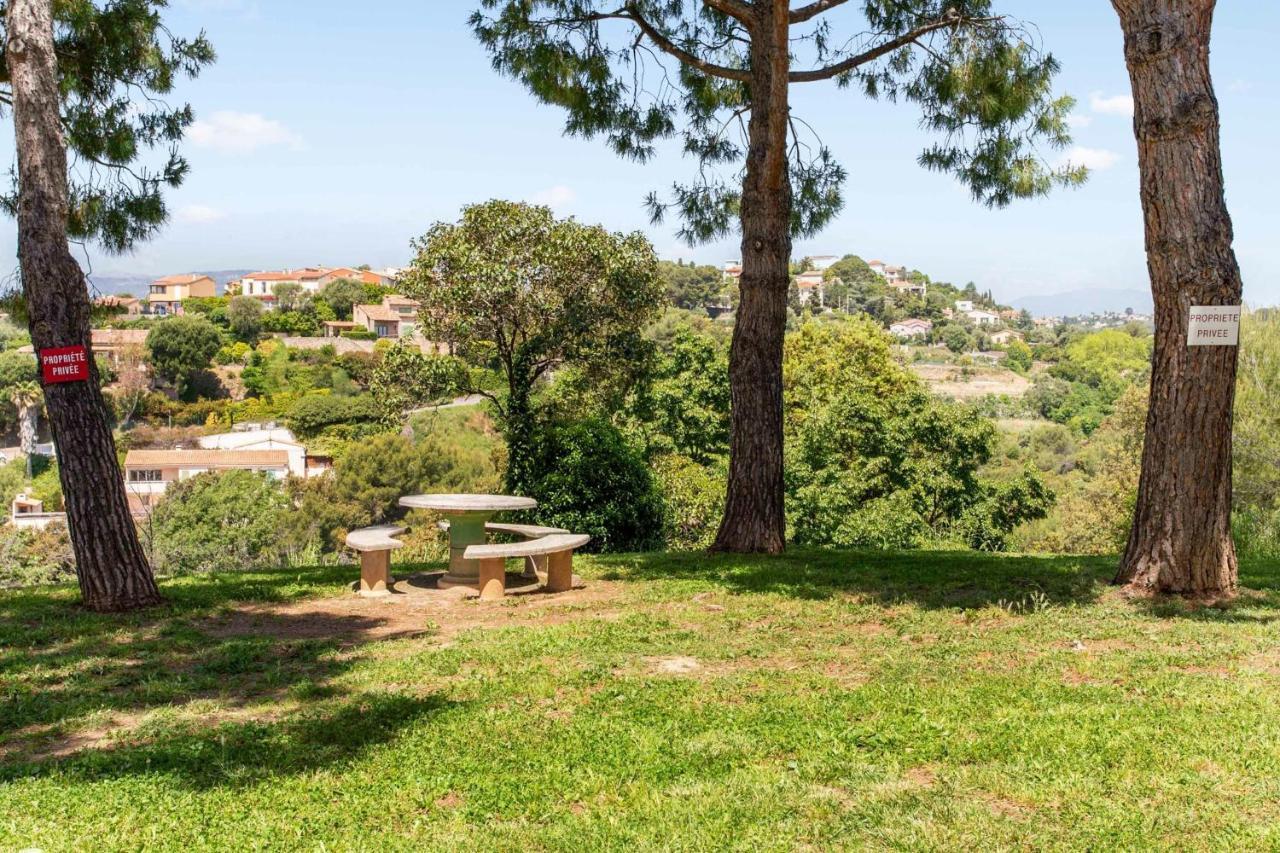 Apartment Superb With Garage And Sea And City View In - Welkeys