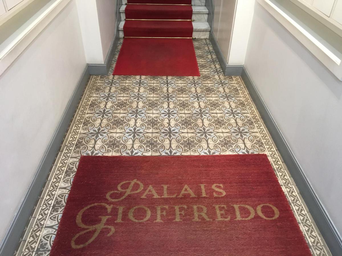 Palais Gioffredo Place Massena Apartment *