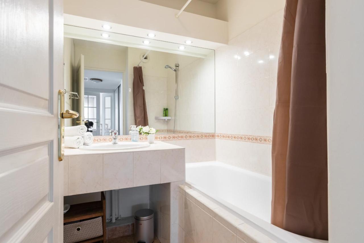 Swimming Pool & Ac 1 Bedroom * Nice