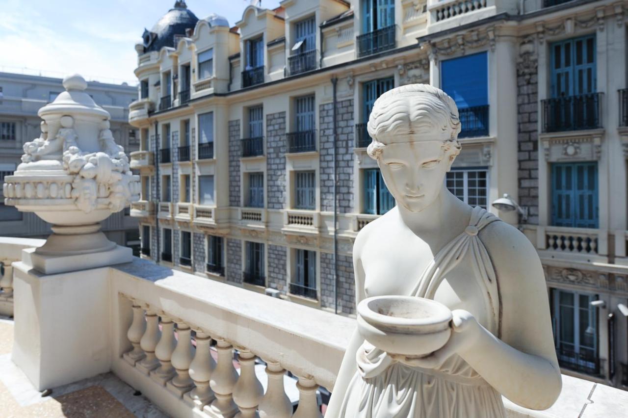 Le Royal Res. Negresco Five Stars House *
