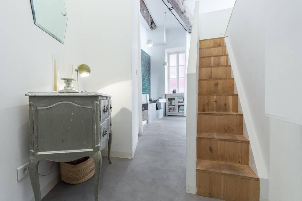 Apartment 06j - Superb Duplex Loft With Ac - Sea View