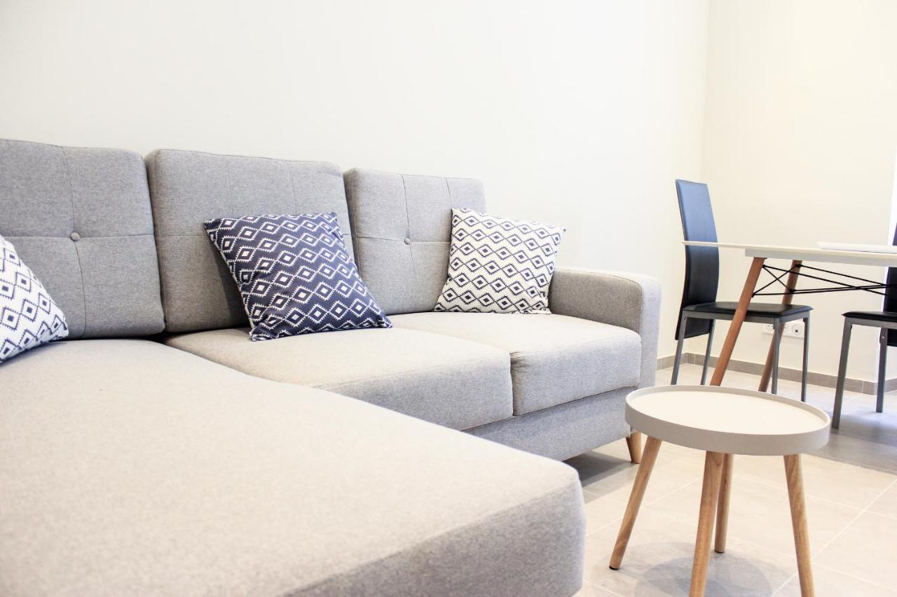 Lola Apartment
