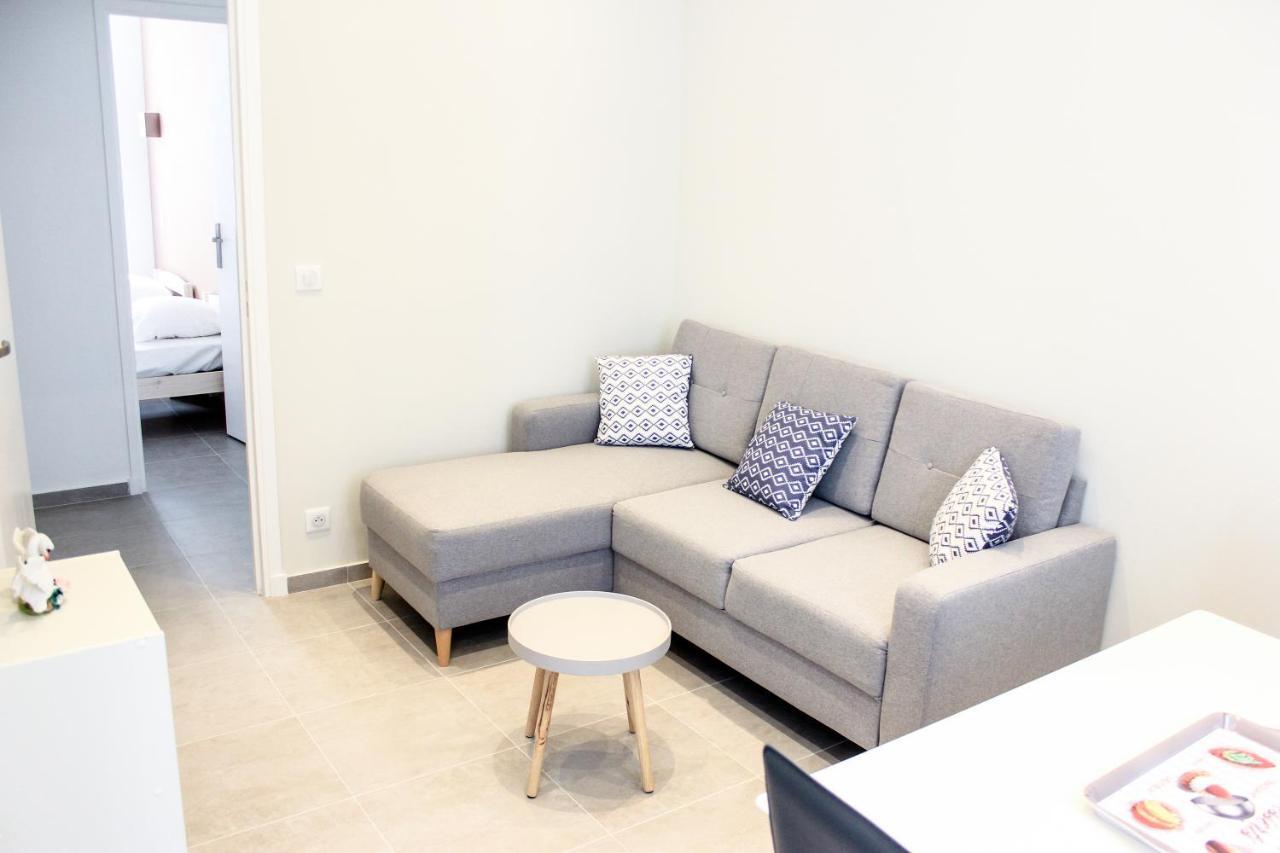 Lola Apartment