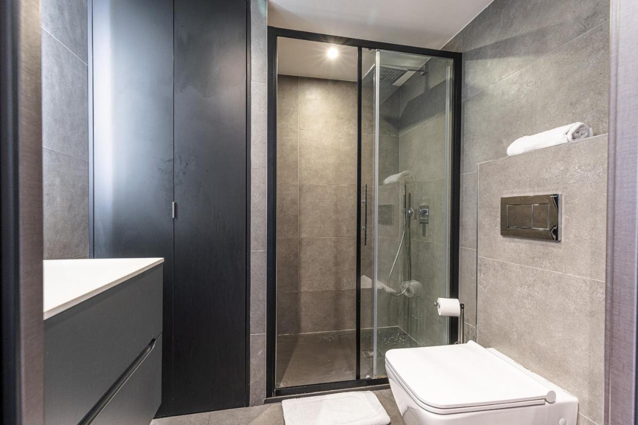10 Segurane - Magnifique Mezzanine - Port De *
