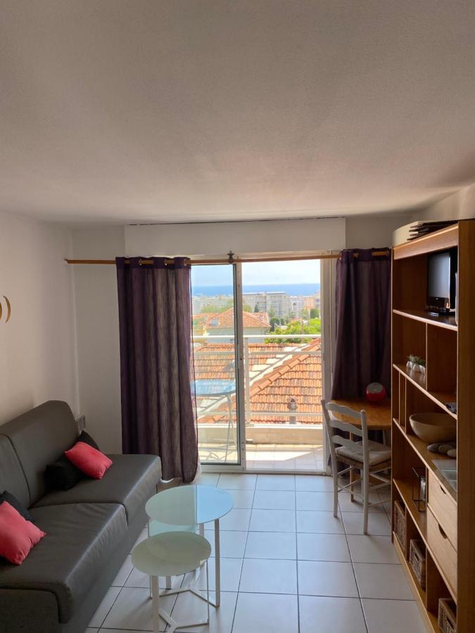 Sunshine Apartment *