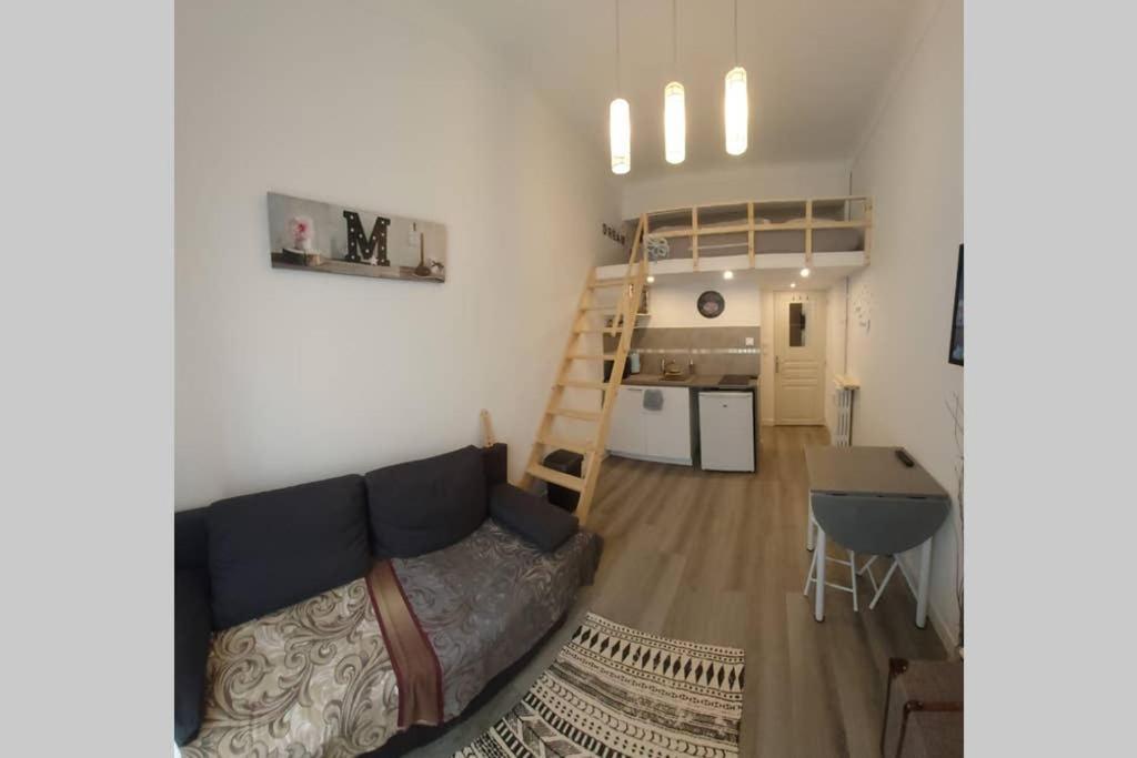 Bienvenue Sur La Cote D'azur *