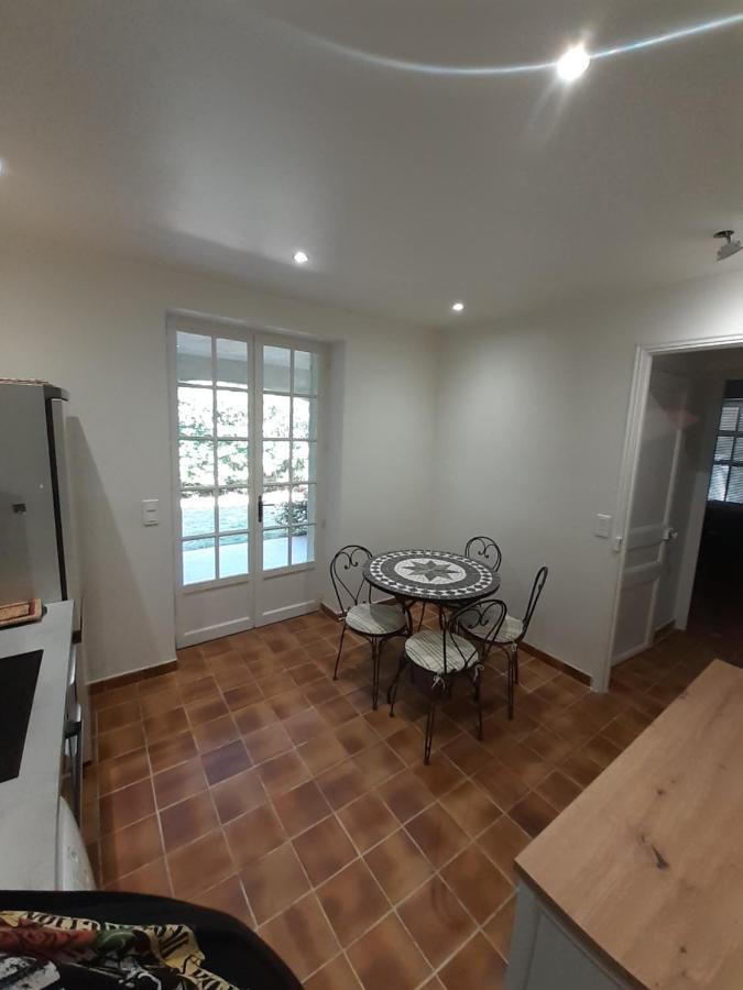 F1 Apartment *