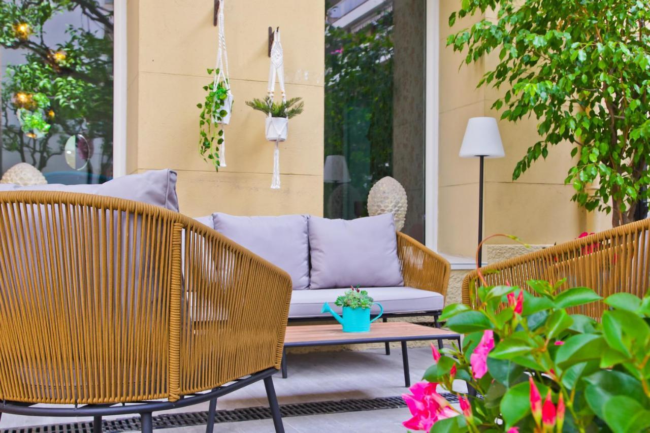 La Promenade Hotel 4*