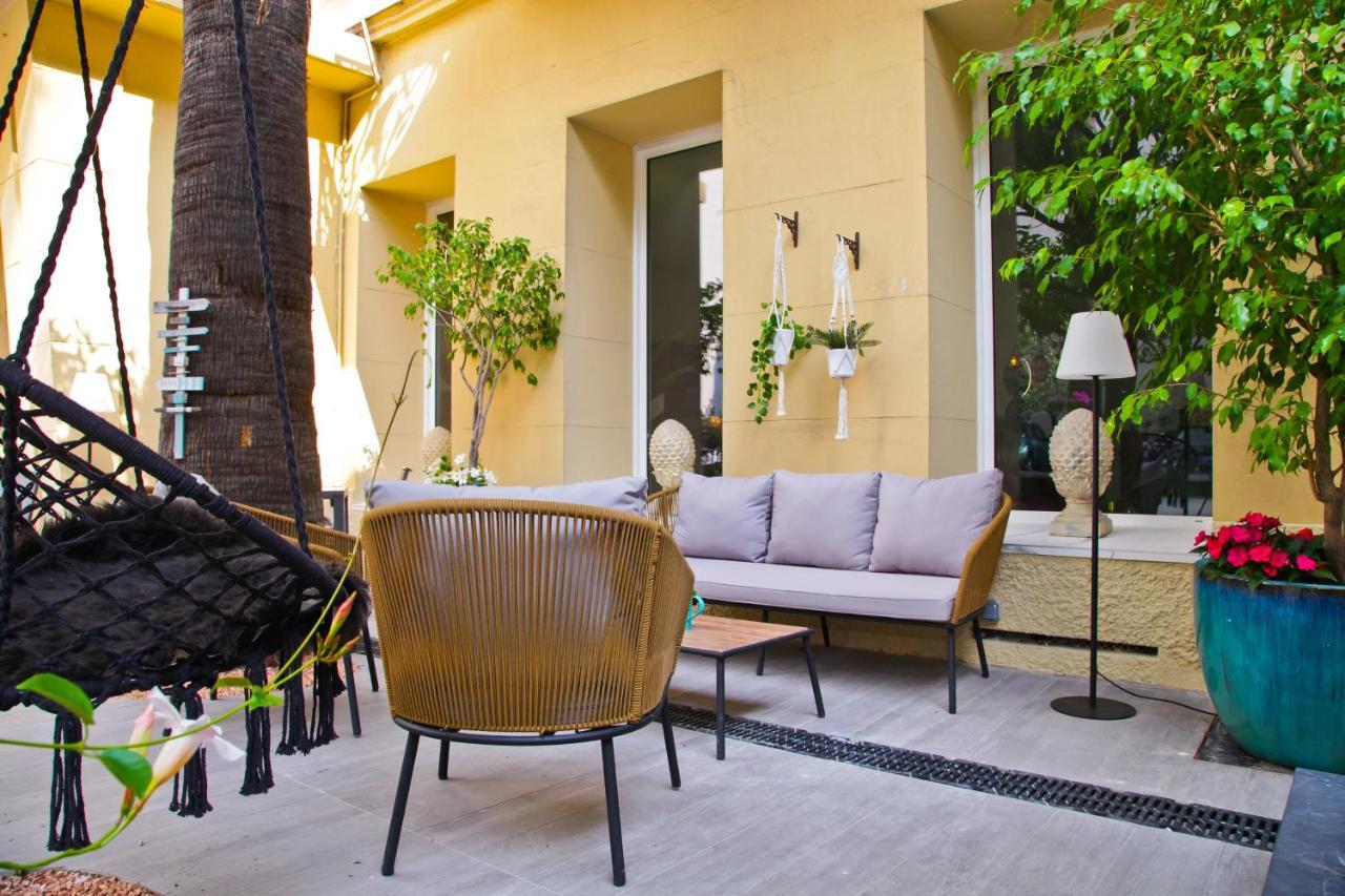 La Promenade Hotel 4*