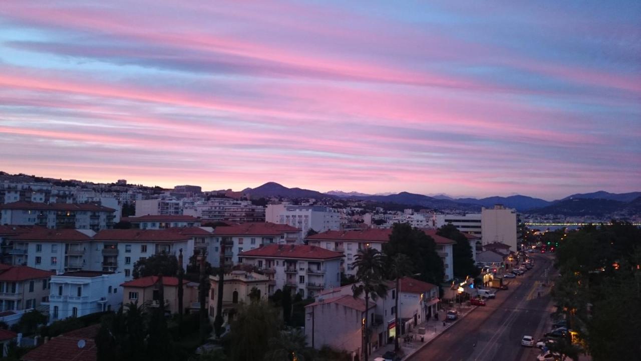 Promenade Des Anglais *