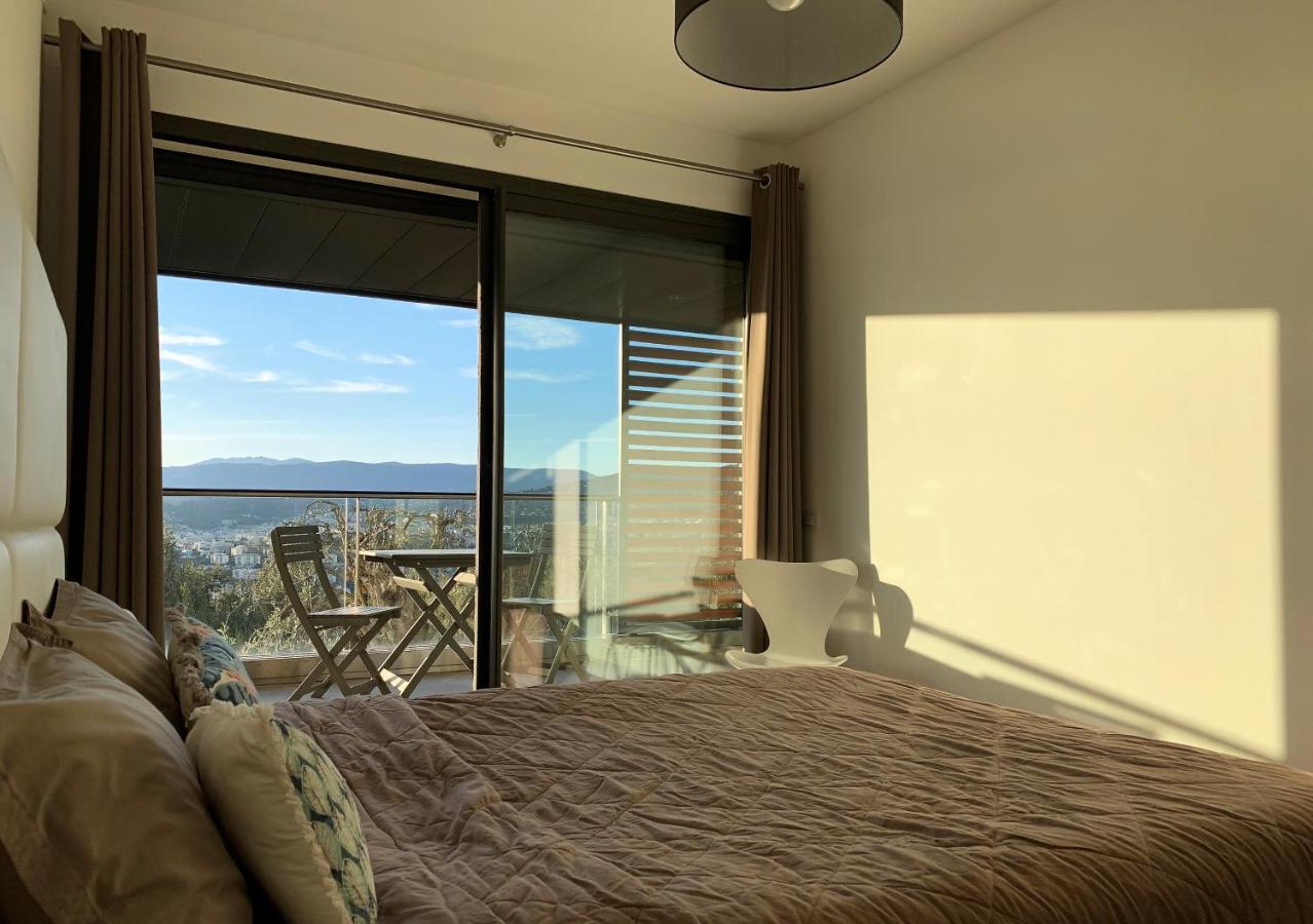 Incredible Views Of In A Calm Luxury & Big Park * Nice