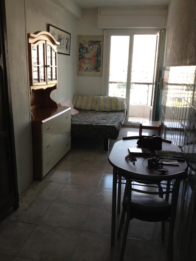 Promenade Des Anglais Homestay