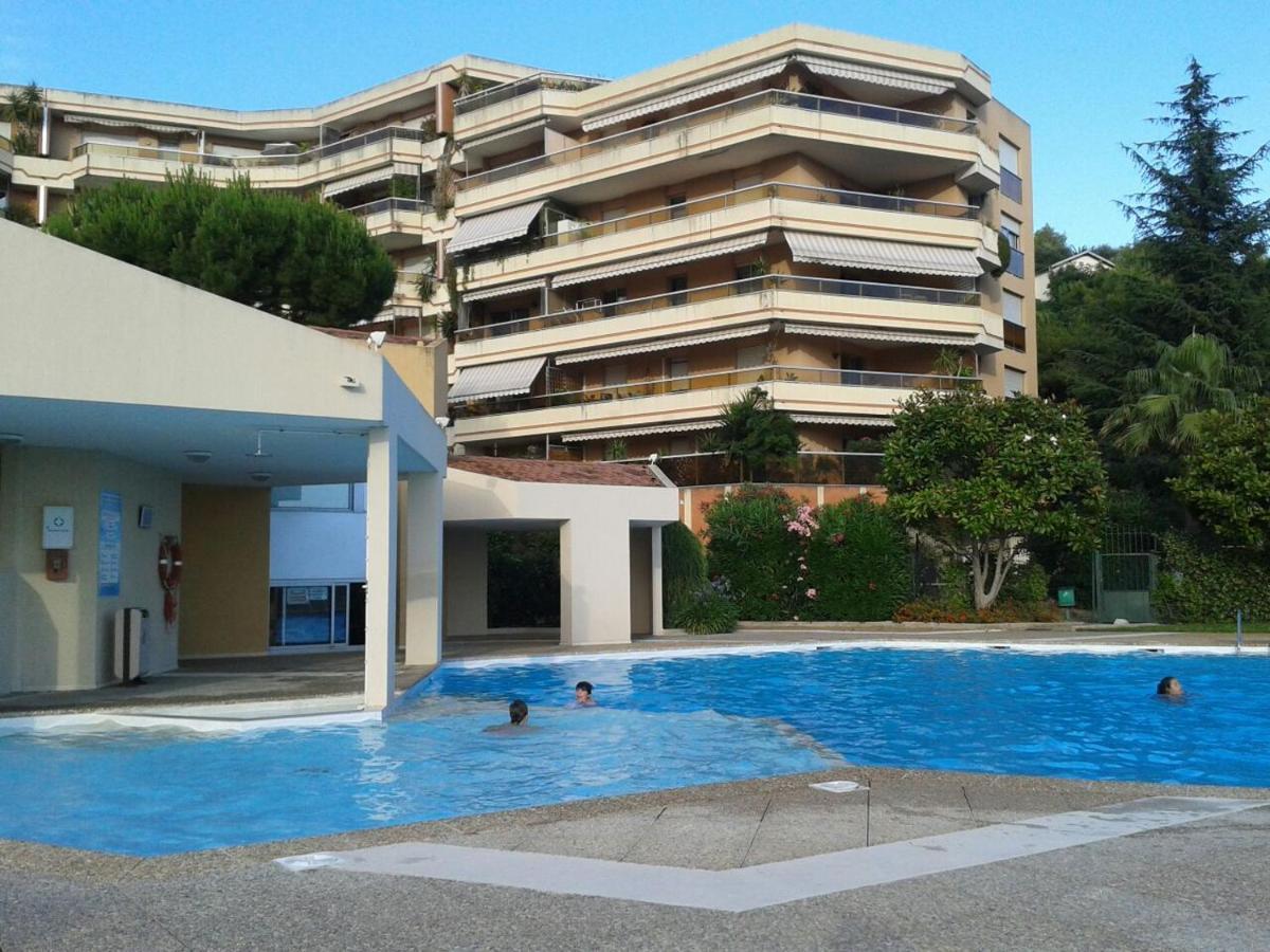 Studio Meuble Avec Piscine Ouest Quartier Fabron Apartment
