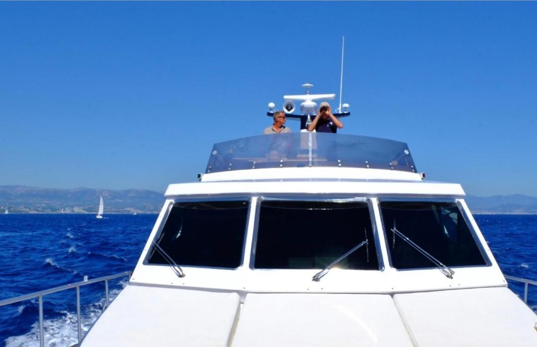 Yacht Charter Cannes Antibes * Nice