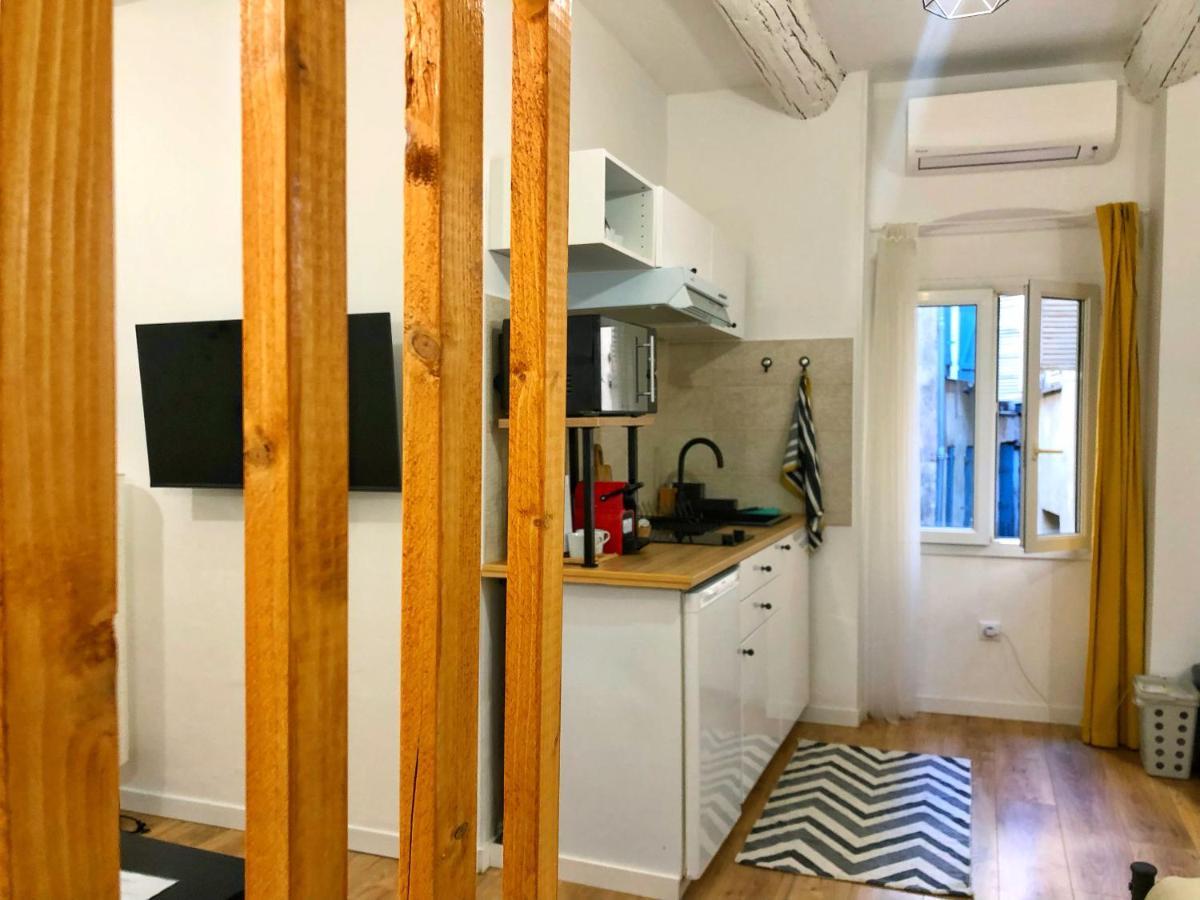 Appartement Cosy Modern In The Heart Of With Ac