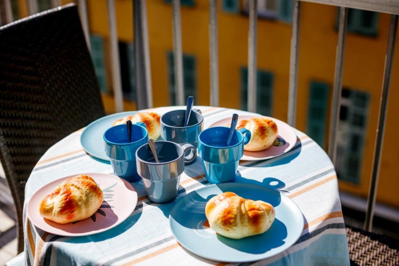 Suede 2 Ap4208 By Riviera Homes * Nice