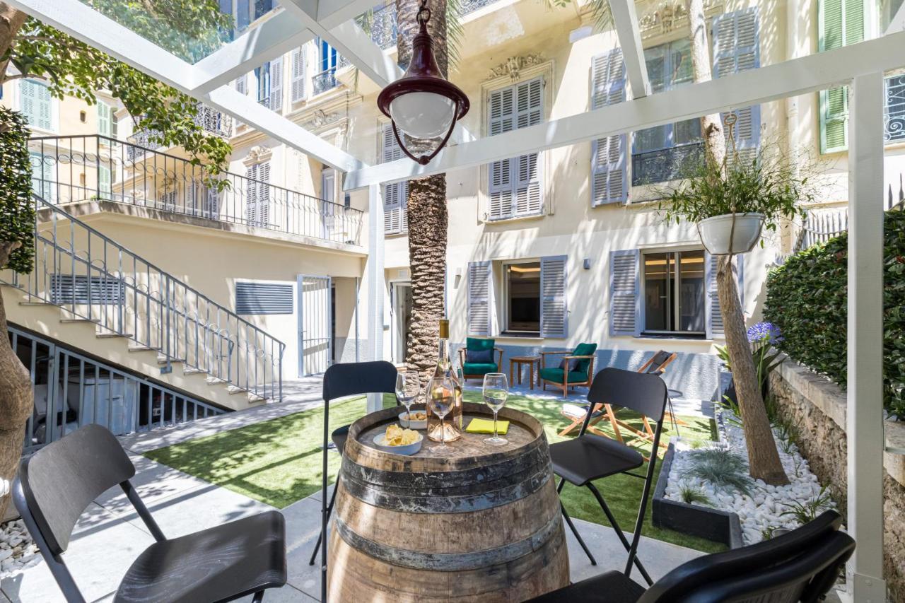 Luxury 3 Bdr Garden & Parking - Angels' Garden Apartment *