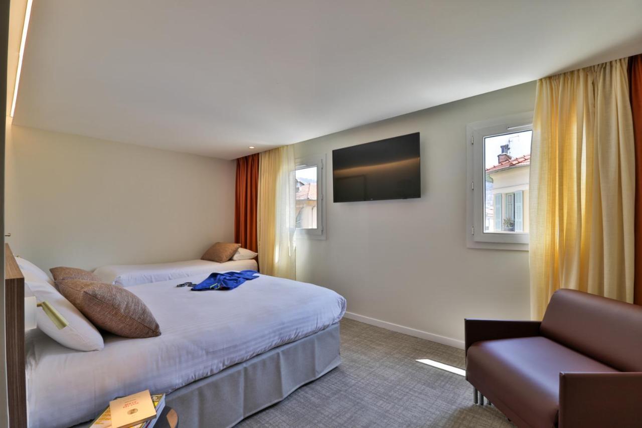 Du Pin Port Hotel