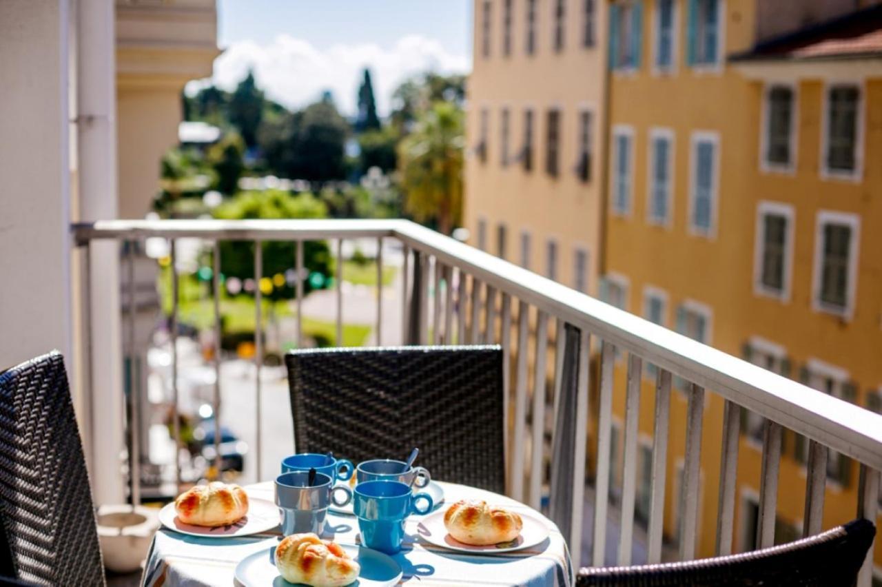 Suede 2 Ap4208 By Riviera Homes * Nice