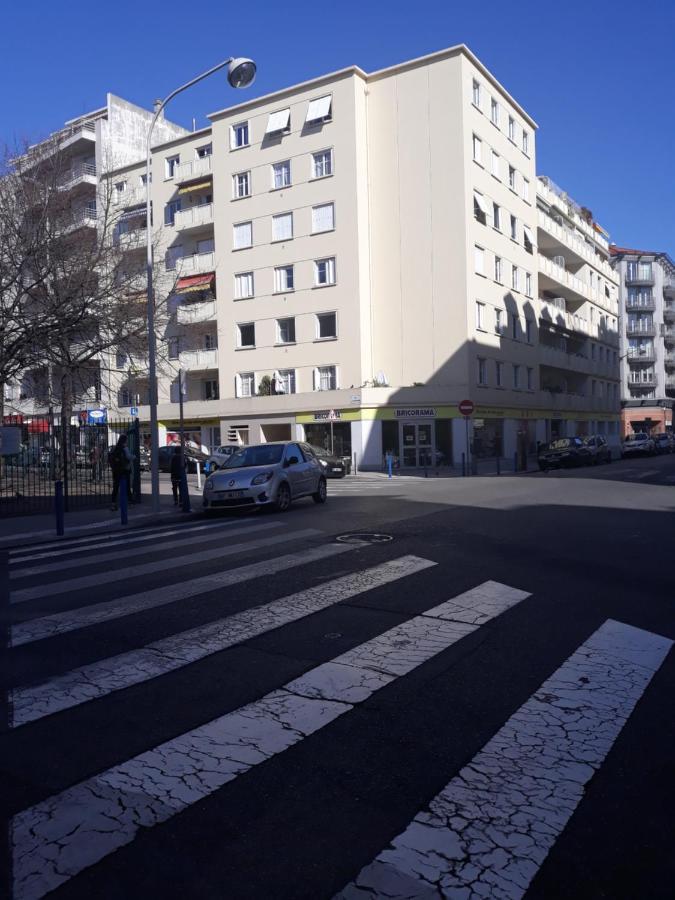 Apartment Dany Garibaldi Republique *