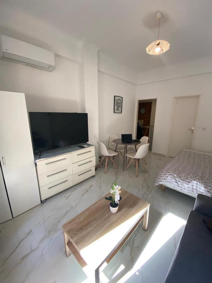 Appartement Studio, Centre Ville, Bord De Mer,