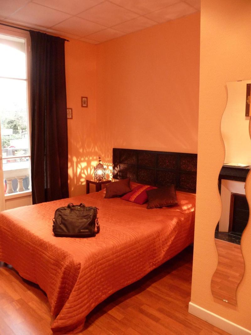 Victor Hugo Hotel 2*