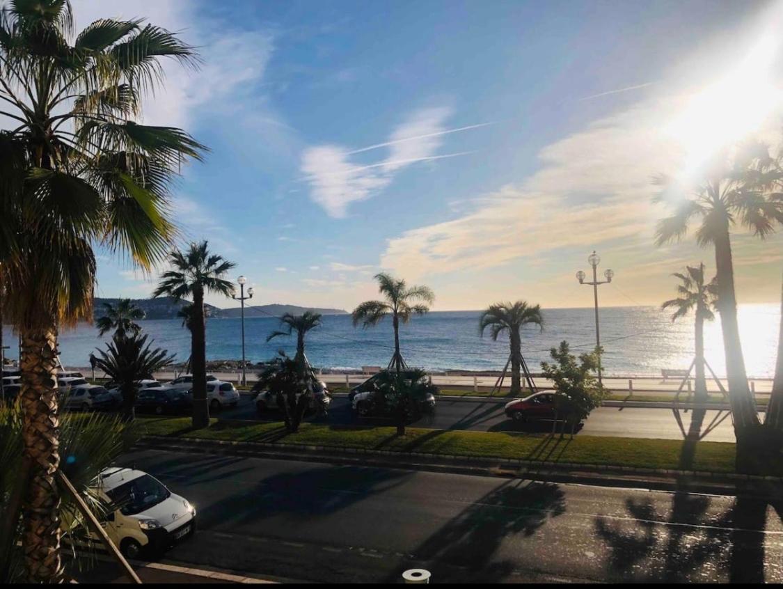 Luxe Et Charme Mediterraneen Face A La Promenade Des Appartement Nice