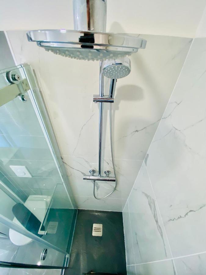 Lovely Renovated Golden Square Pedestrian Apartment Nice