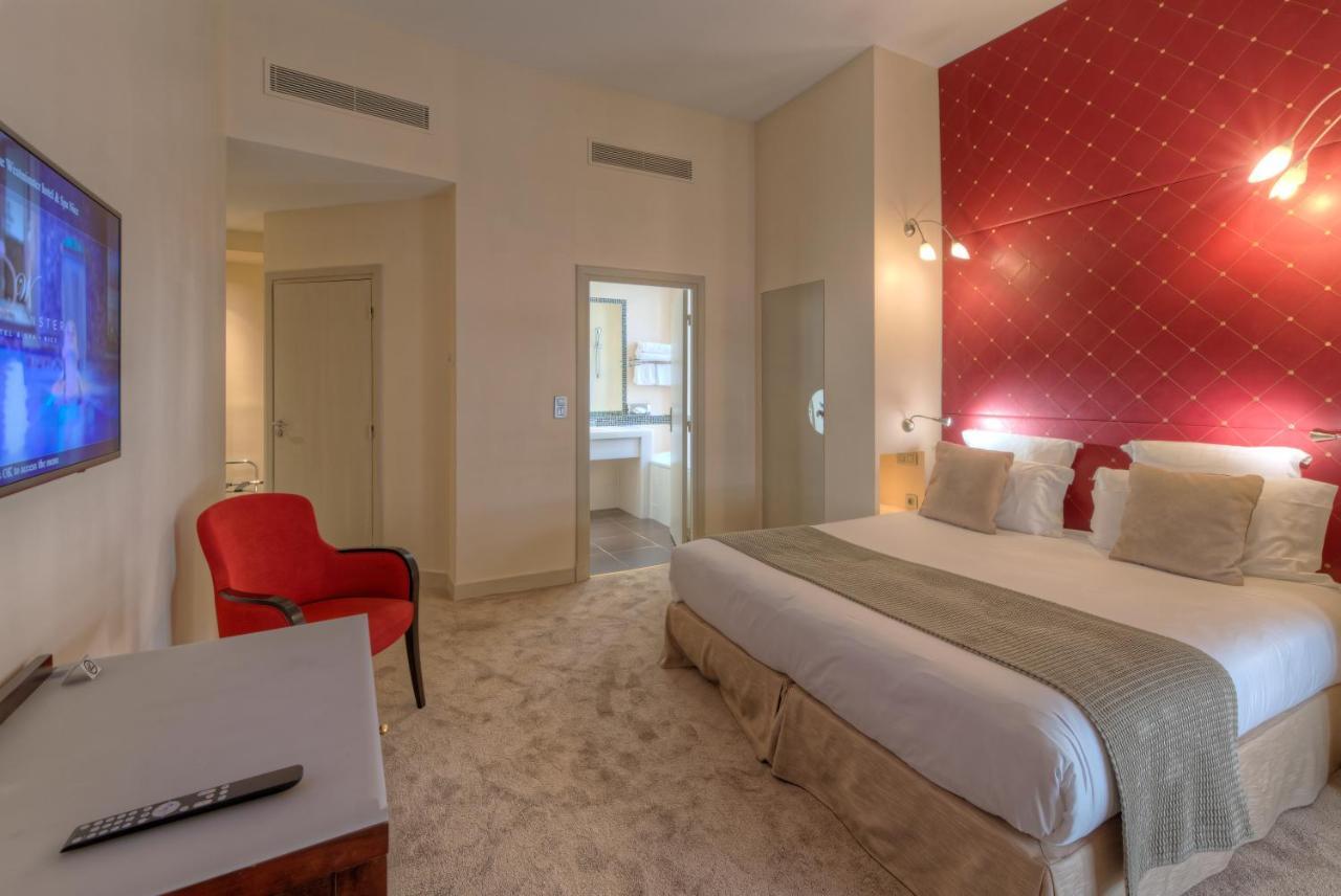 Westminster & 4* Nice