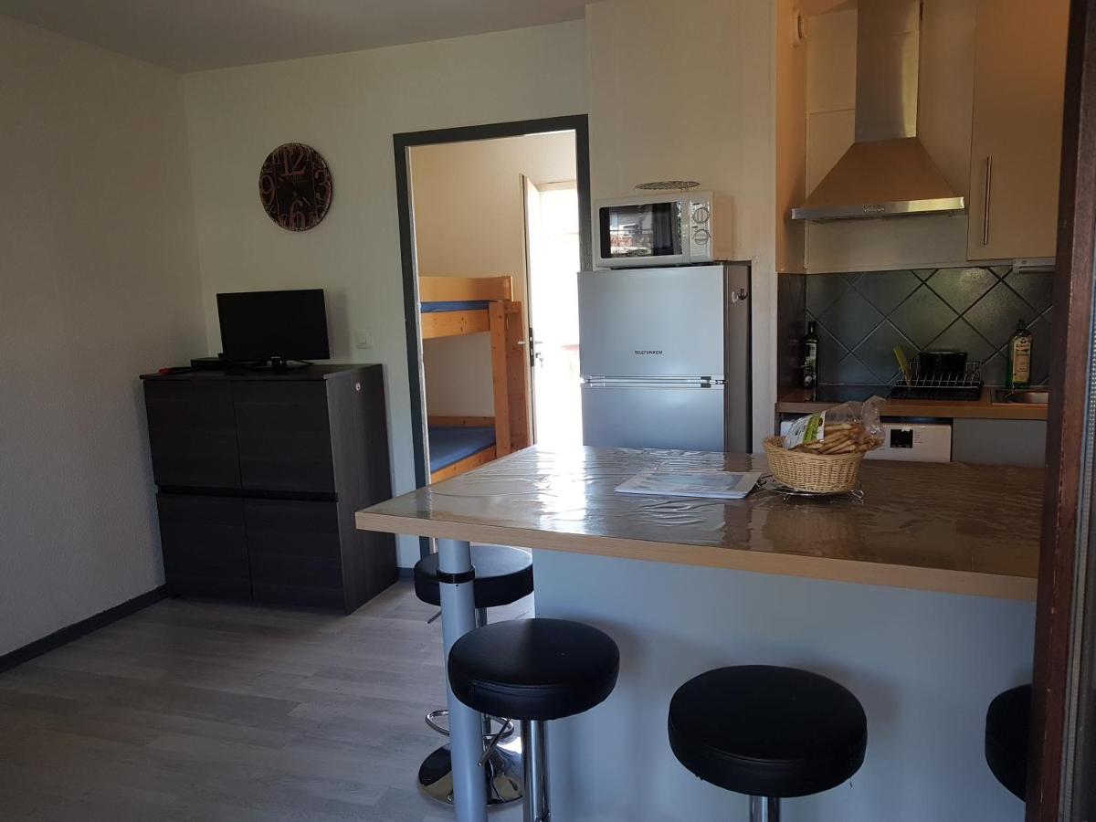 Les Palmiers A 700m De La *