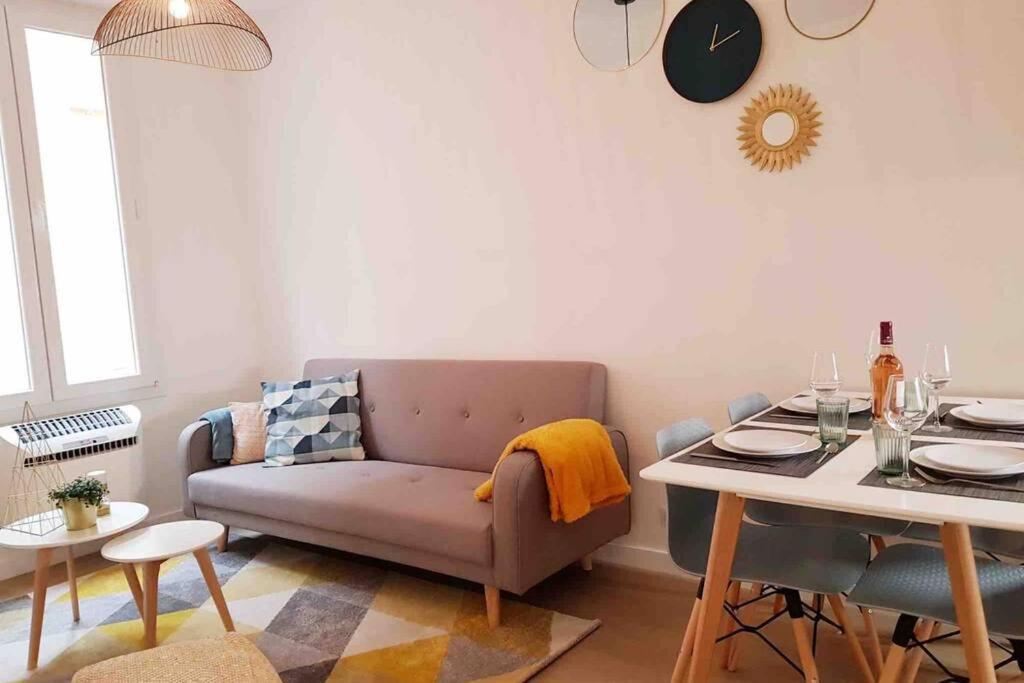 2 Chambres Refait A Neuf, Climatise, A 2 Min De La Apartment Nice