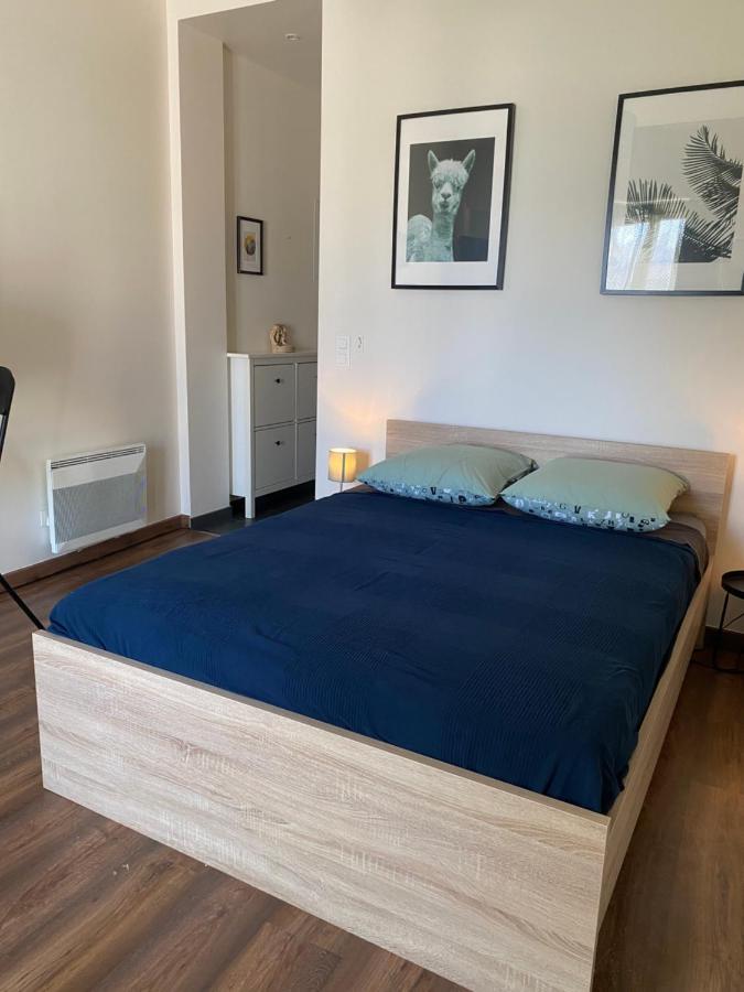 21m² Rue De France Apartment *