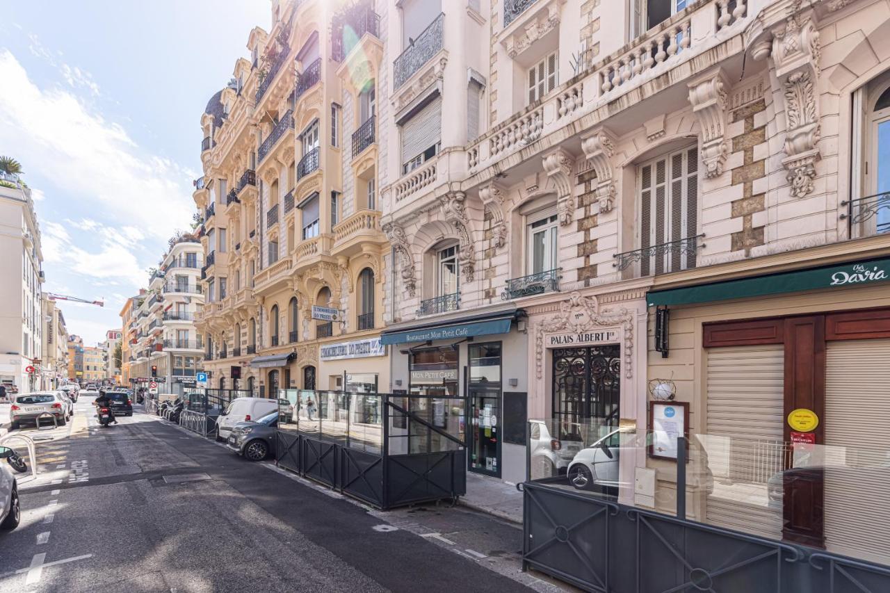 Feel - Grimaldi Nice