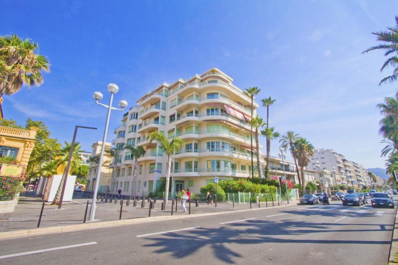 Top Floor Miramar Sea Front