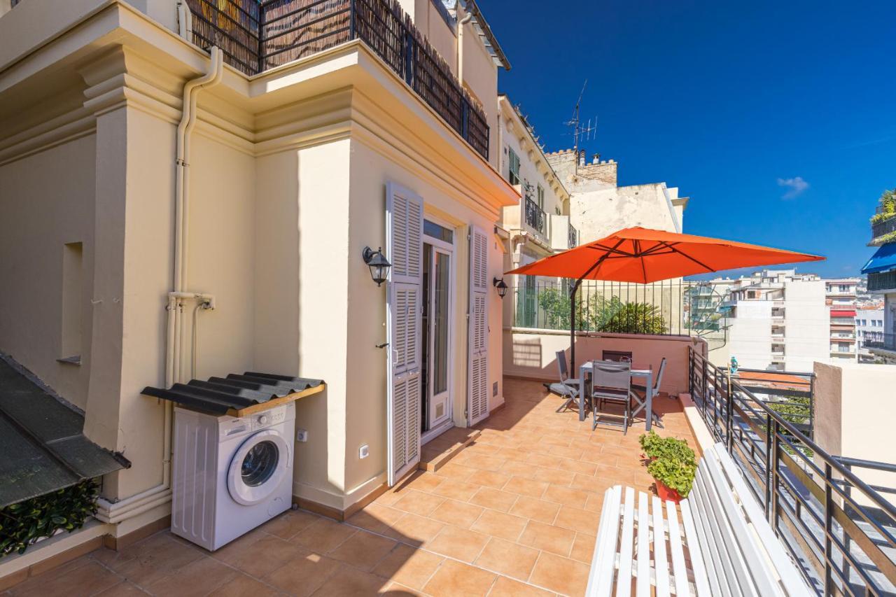 Open Sky Terrace Downtown