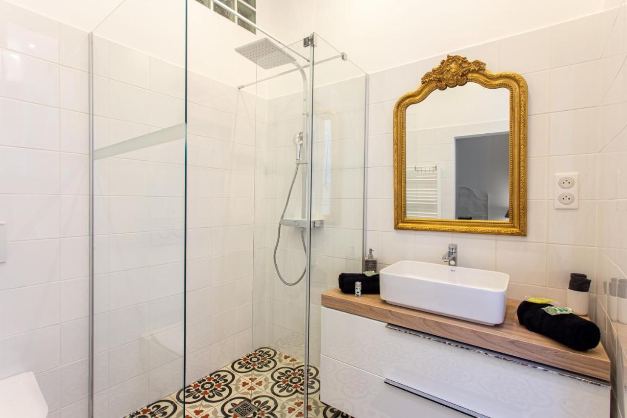St Vincent - 3 Bedrooms, Magnificent,vaste, Sunny, A/c, Wifi