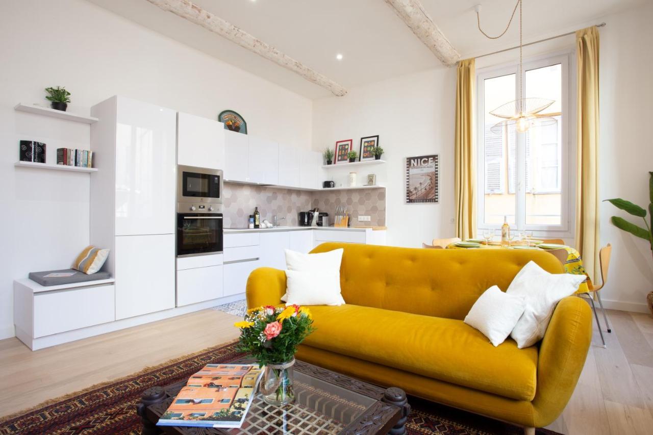 St Vincent - 3 Bedrooms, Magnificent,vaste, Sunny, A/c, Wifi Apartment *